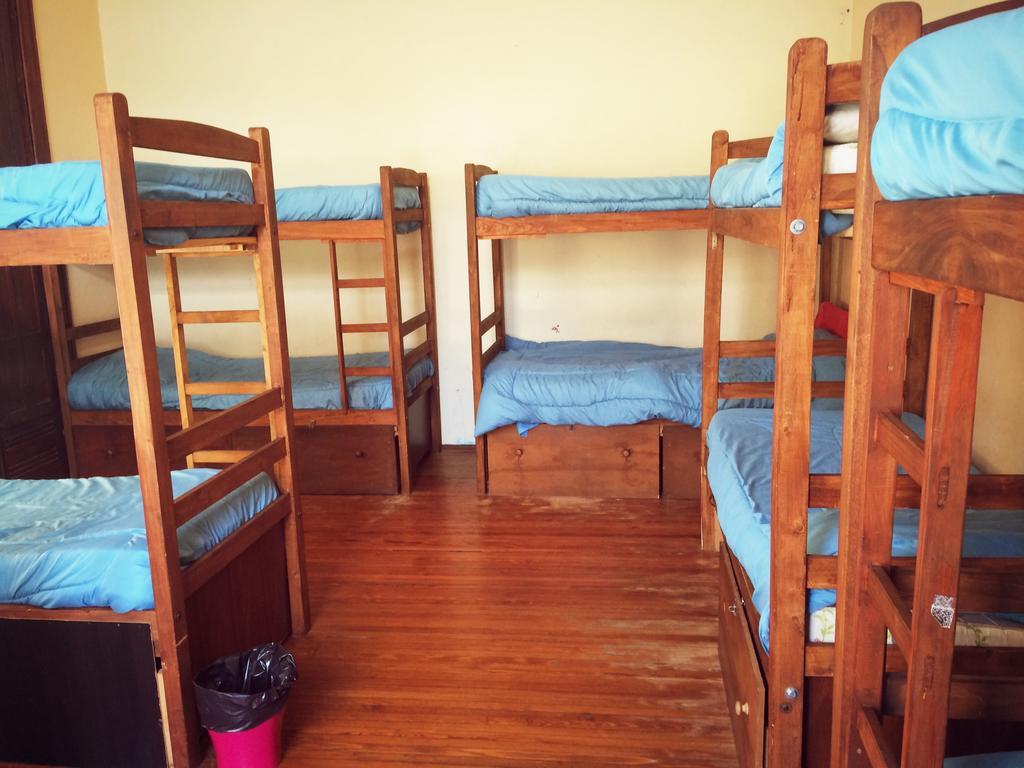 Ukelele Hostel Montevideo Dış mekan fotoğraf